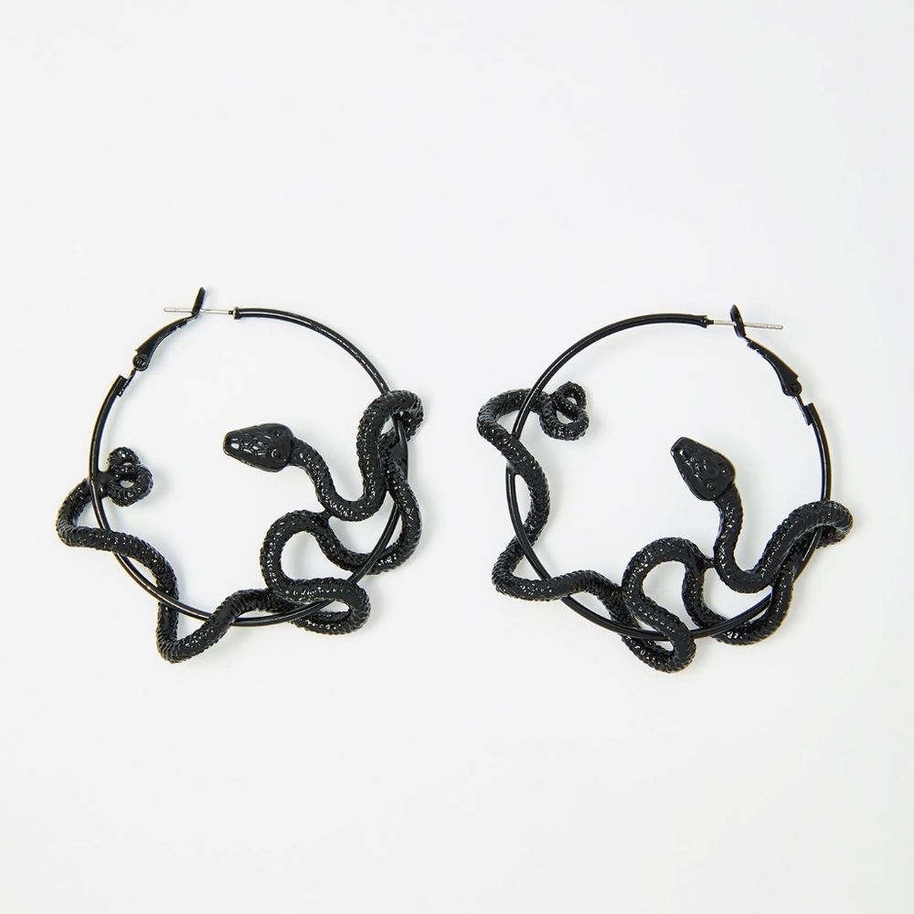 👾 Dolls Kill Black Snake Hoop Earrings